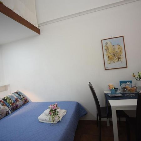 Da Noi Due Bed & Breakfast Taranto Exterior foto