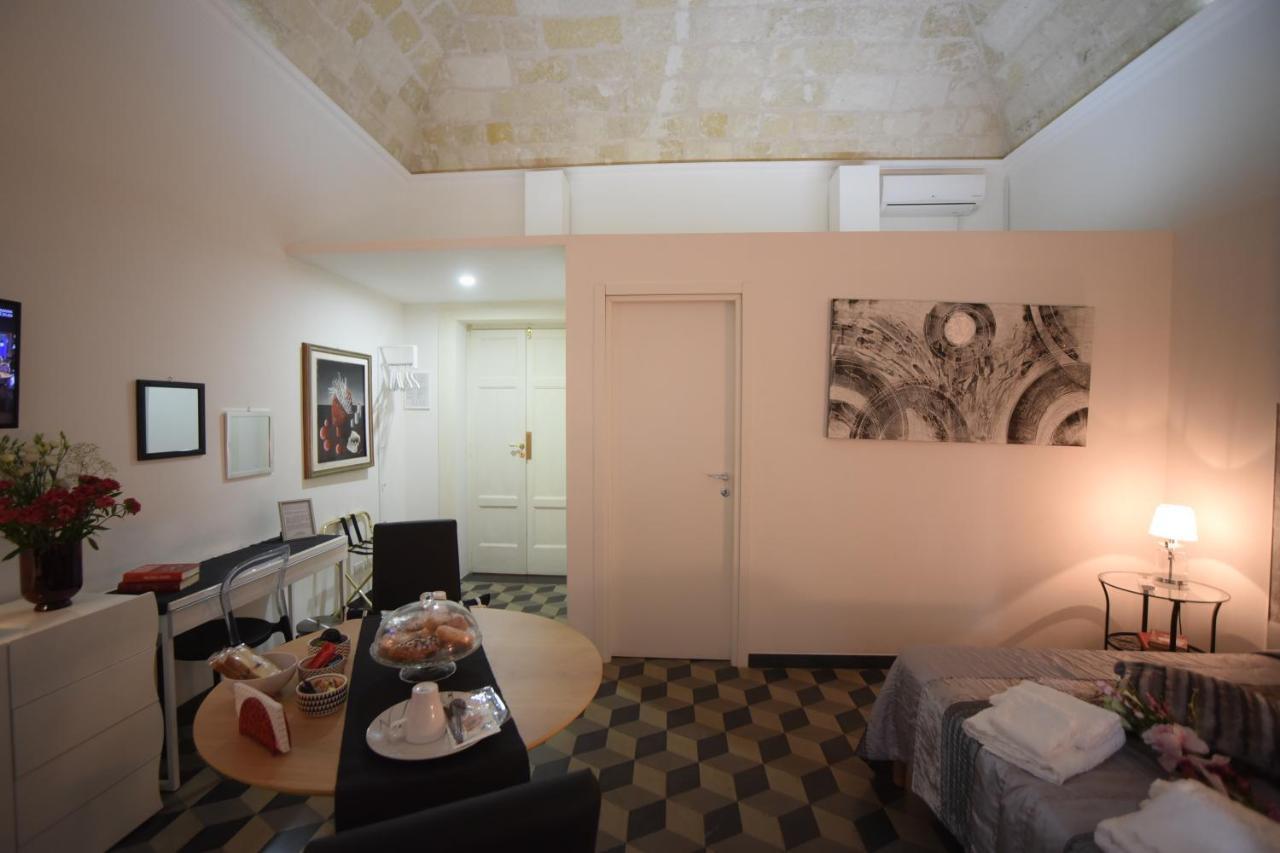 Da Noi Due Bed & Breakfast Taranto Exterior foto